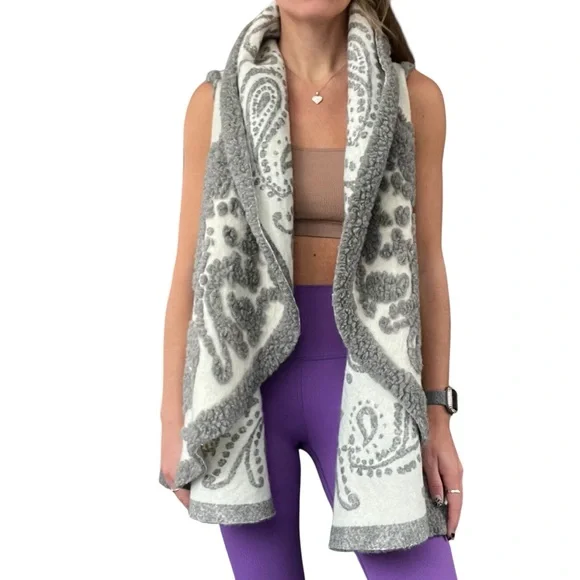 See and Be Seen OS Cream Gray Paisley, Sherpa, Drape Collar, Open Lagenlook Vest - Picture 15 of 16